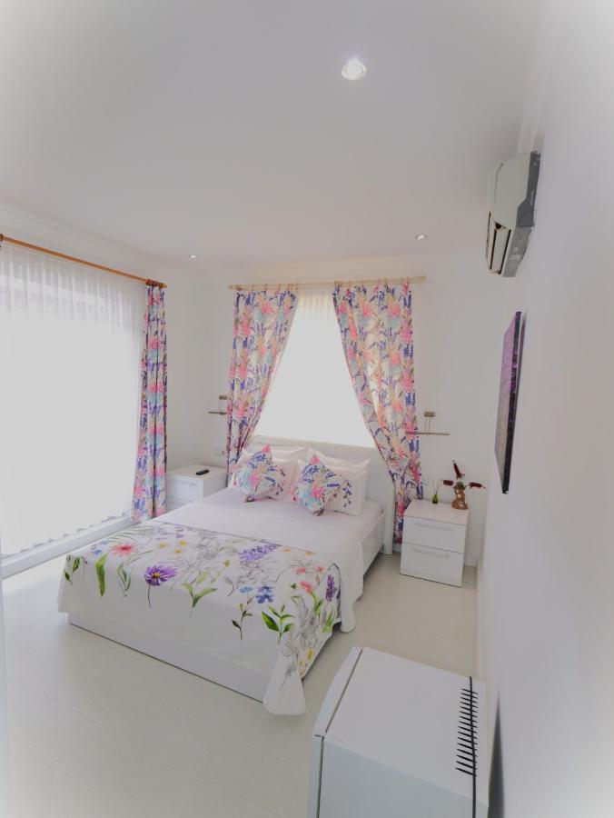 Denizkizi Butik Otel Küçükkuyu Eksteriør bilde
